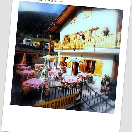 ホテル ボー セジュール エトロウブレス