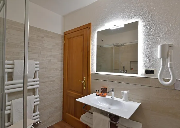 Hotel Beau Sejour 3*